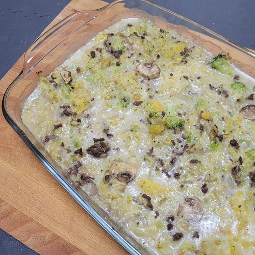 Romige Geroosterde Spaghetti Pompoen Met Gehakt Menuut